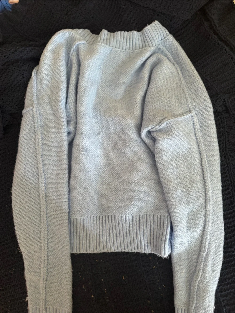 Arizona Jean Company Pale Blue V-Neck Knit Sweater